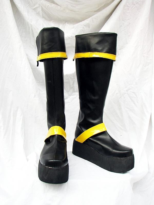 Yuu hotsell black boots