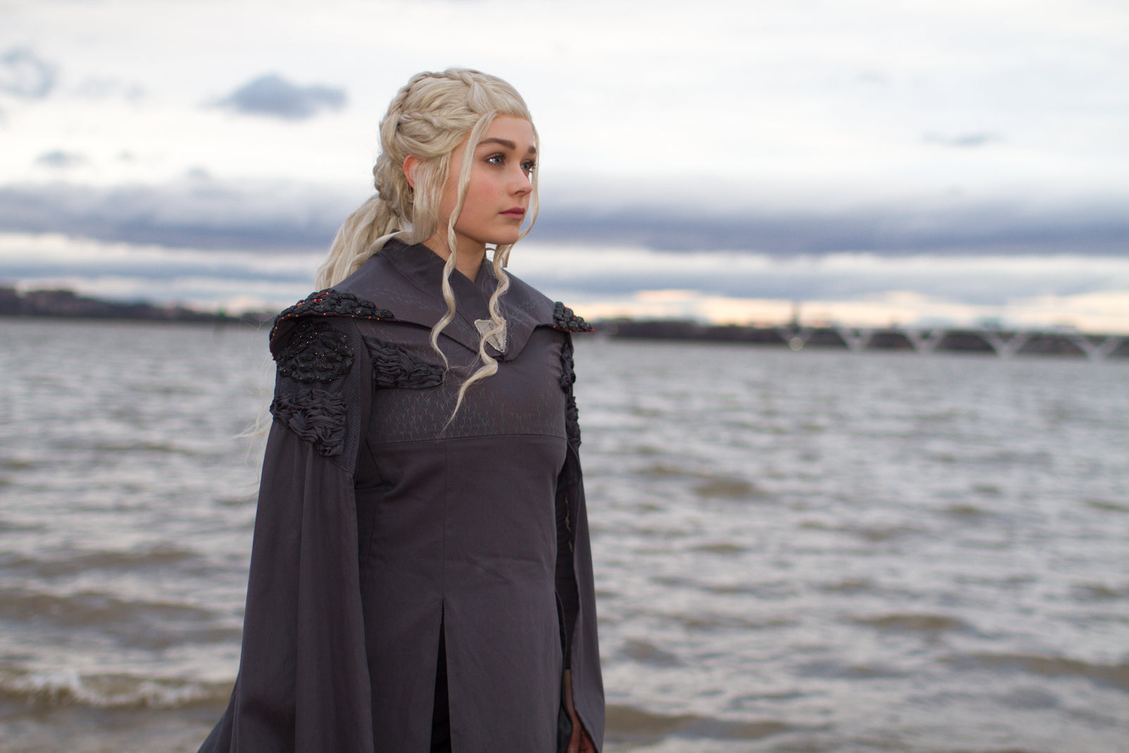 Game Of Thrones Season 7 Daenerys Targaryen Dress Ver. 2 Cosplay Costu