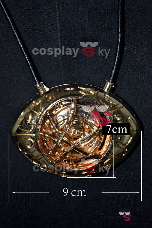 Doctor Strange Dr.Stephen Eye of Agamotto Amulet Pendant Necklace Cosplay Prop