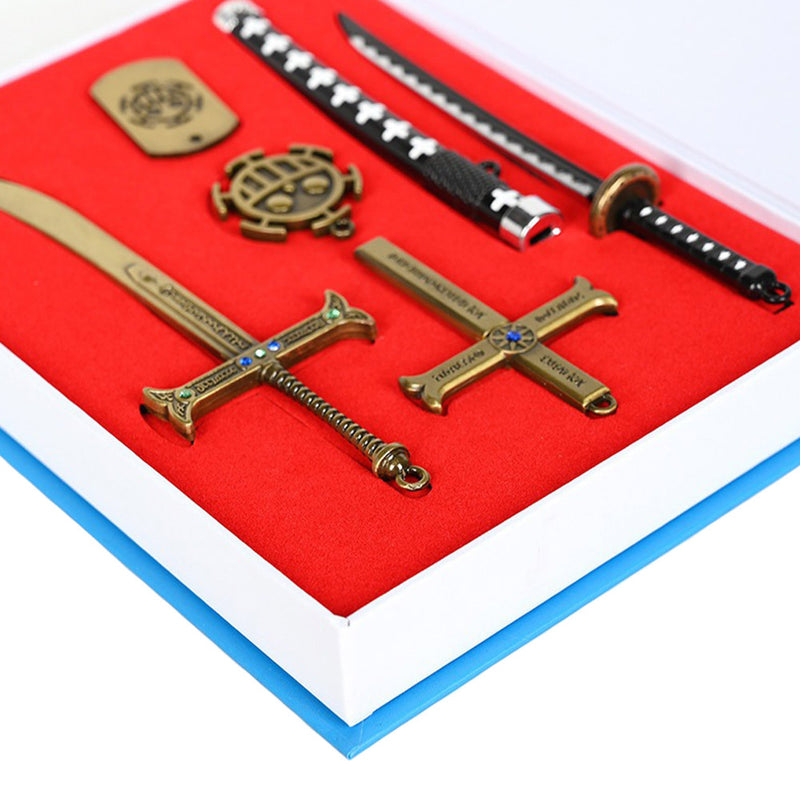 One Piece Anime Dracule Mihawk Cosplay Weapon Keychain Halloween Carnival Costume Accessories